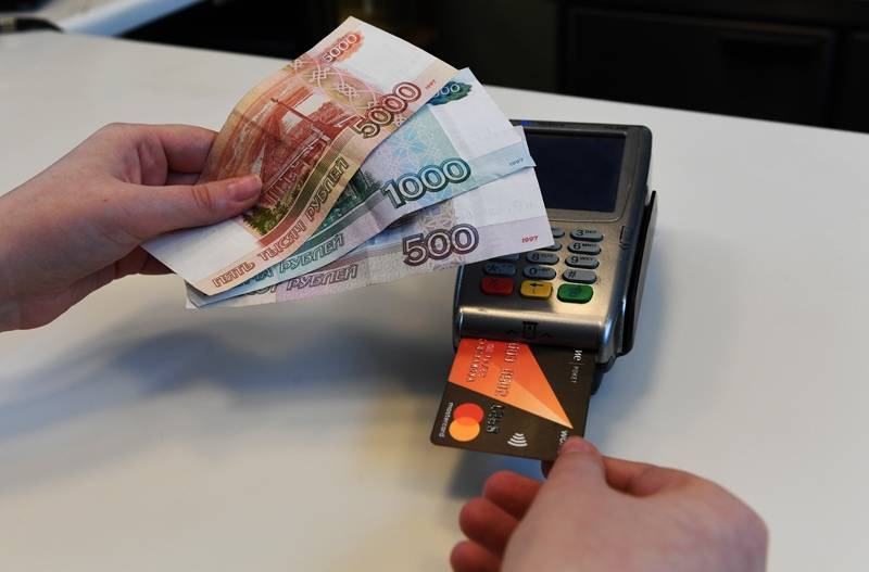 Александр Семенников - Депутат МГД рассказал, как не стать жертвой активизировавшихся во время пандемии мошенников - tvc.ru - Москва