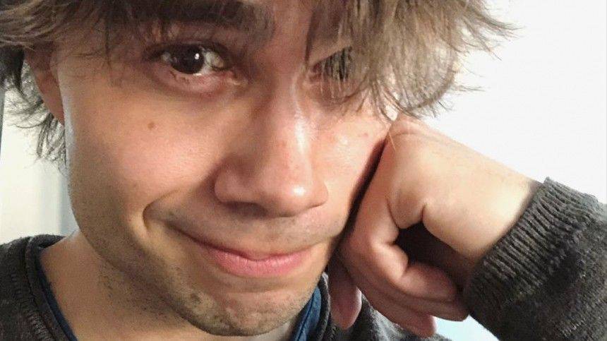 «Моя жизнь чуть не разрушилась»: Александр Рыбак признался в пагубной зависимости - 5-tv.ru
