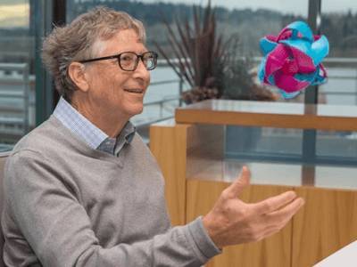 Вильям Гейтс - Билл Гейтс - Теории о чипировании людей прокомментировал Билл Гейтс - live24.ru - США
