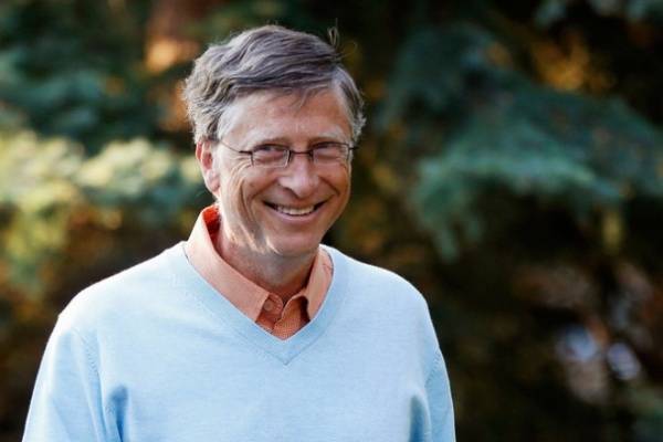 Вильям Гейтс - Никита Михалков - Билл Гейтс - Билл Гейтс ответил на теории о чипировании человечества - nakanune.ru - Россия