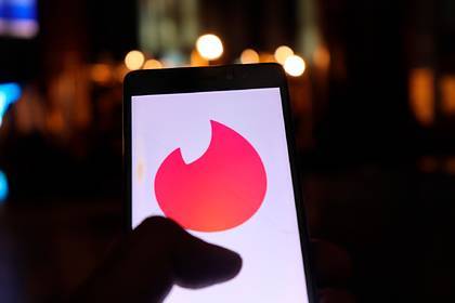 Женщина создала фейковый аккаунт в Tinder и уличила мужа в измене - lenta.ru