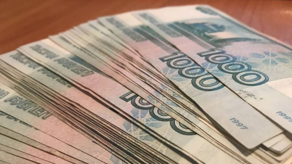 Названы отрасли с самыми высокооплачиваемыми вакансиями в России - riafan.ru - Москва - Россия - Владивосток