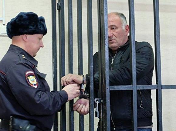 На депутата-бизнесмена, проходящего по делу экс-замглавы Зауралья, завели уголовное дело - znak.com - Россия - Курганская обл.