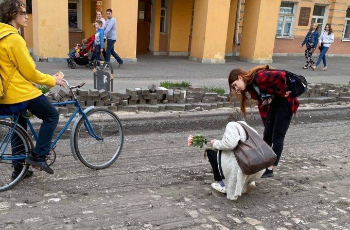 На проспекте Революции появилось новое «место паломничества» - moe-online.ru - Воронеж