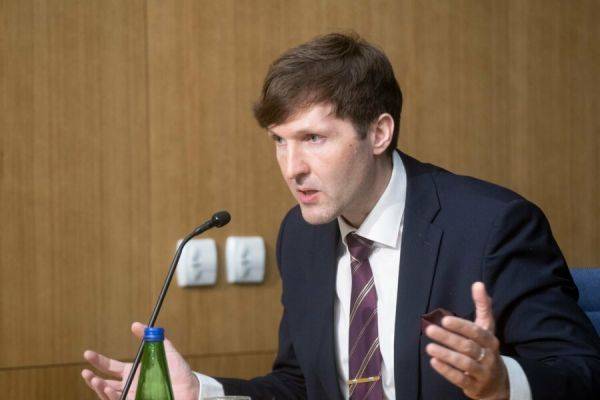 Мартин Хельме - Минфин Эстонии отнес к «иностранным рабочим» и живущих в стране русских - eadaily.com - Эстония
