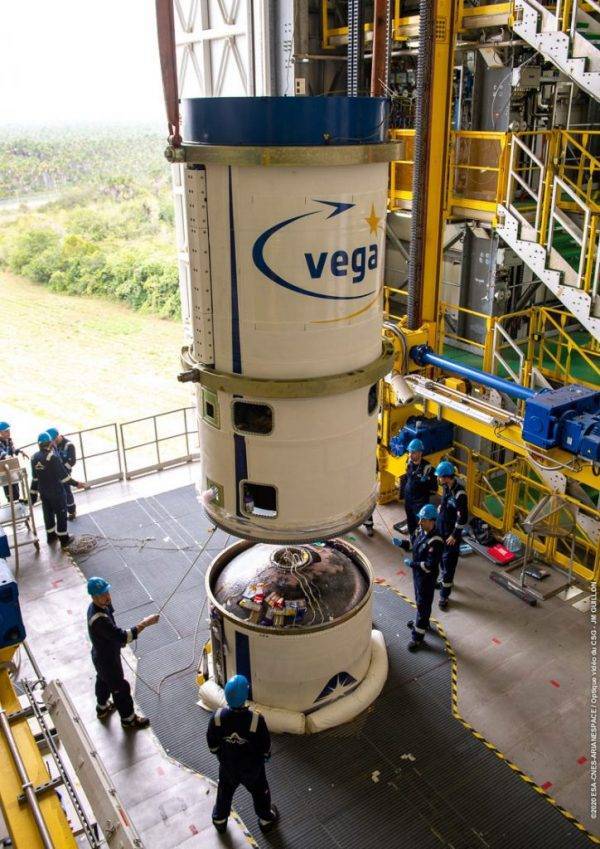 Возобновились работы над пуском ракеты Vega c украинским маршевым двигателем - ghall.com.ua - Украина - Эмираты - Французская Гвиана