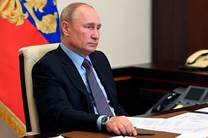 Владимир Путин - Евгений Зиничев - Путин объявил тотальную проверку нефтехранилищ после ЧП в Норильске - lenta.ru - Россия - Норильск