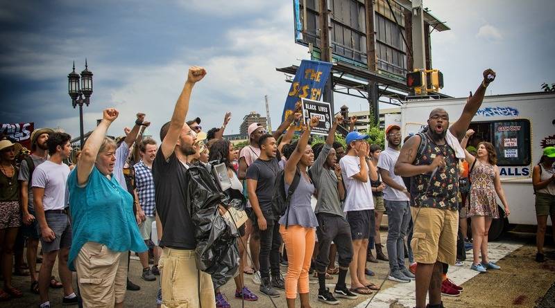 Джордж Флойд - Matter - Движение Black Lives Matter создаст отряд вооруженных «миротворцев» для борьбы с жестокостью полиции - usa.one - Нью-Йорк