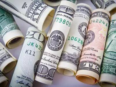 До 566,134 миллиардов долларов выросли международные резервы России в мае - live24.ru - Москва - Россия