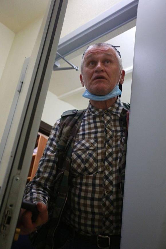 Владимир Таушанков - Родители убитого СОБРом Таушанкова опровергли показания полицейских - znak.com - Екатеринбург