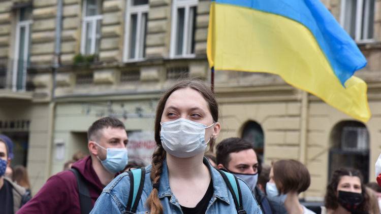 Почти половина украинцев считает, что их страна разваливается - опрос - crimea.ria.ru - Россия - Украина - Киев - Крым - Симферополь