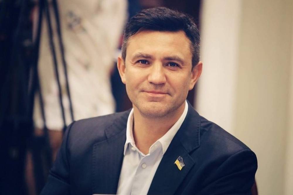Николай Тищенко - "А котику моему песка привезете?": Николая Тищенко высмеяли за "улучшения" песочниц в Киеве - vkcyprus.com - Киев - Благоустройство