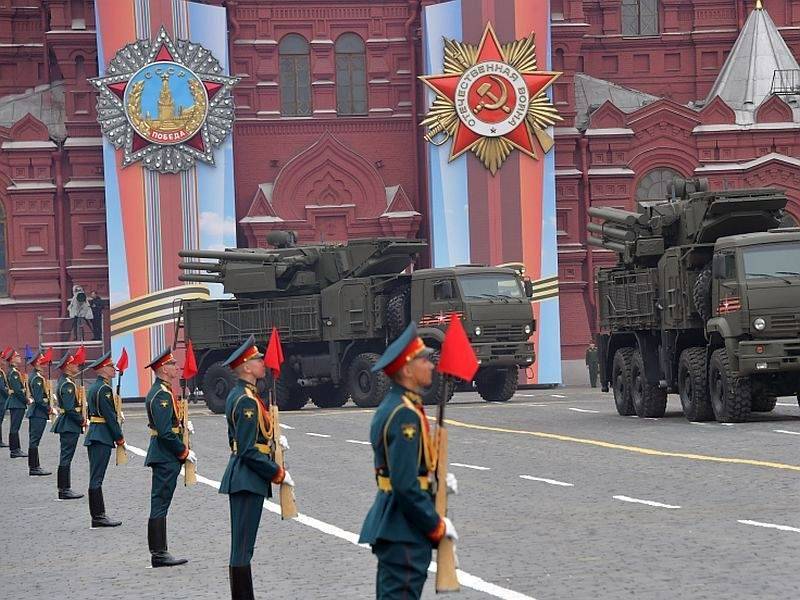 Владимир Путин - Николай Сванидзе - Николай Сванидзе о параде 24 июня: Это может закончиться очень плохо - sobesednik.ru - Москва - Россия