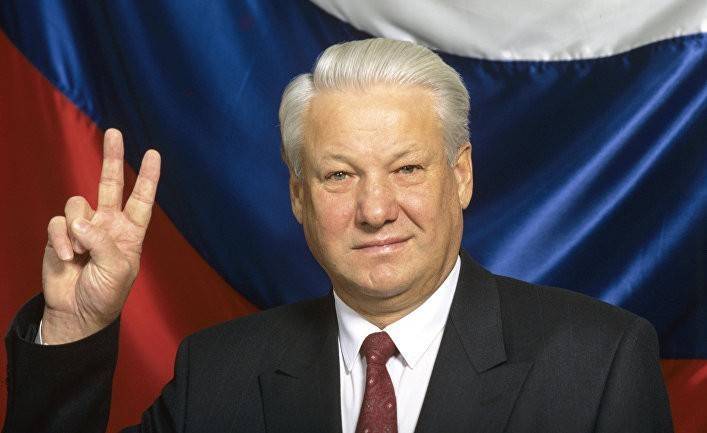 Владимир Путин - Михаил Горбачев - Борис Ельцин - Aktuálně: Ельцин одолел путчистов и Горбачева, а потом началась жуткая шоковая терапия - geo-politica.info - Россия