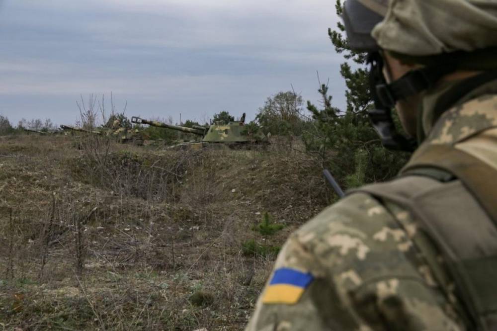 Двое украинских военных получили ранения в результате обстрелов со стороны НВФ на Донбассе, - ООС - vkcyprus.com