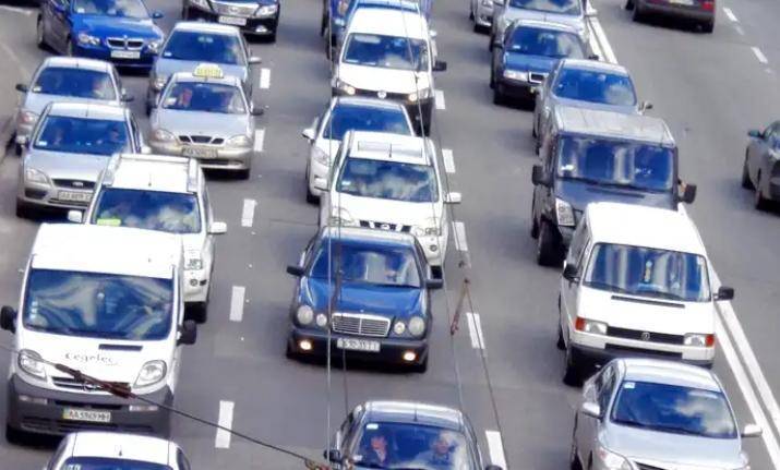 В Приморье на трассе образовалась многокилометровая пробка - actualnews.org - Приморье край