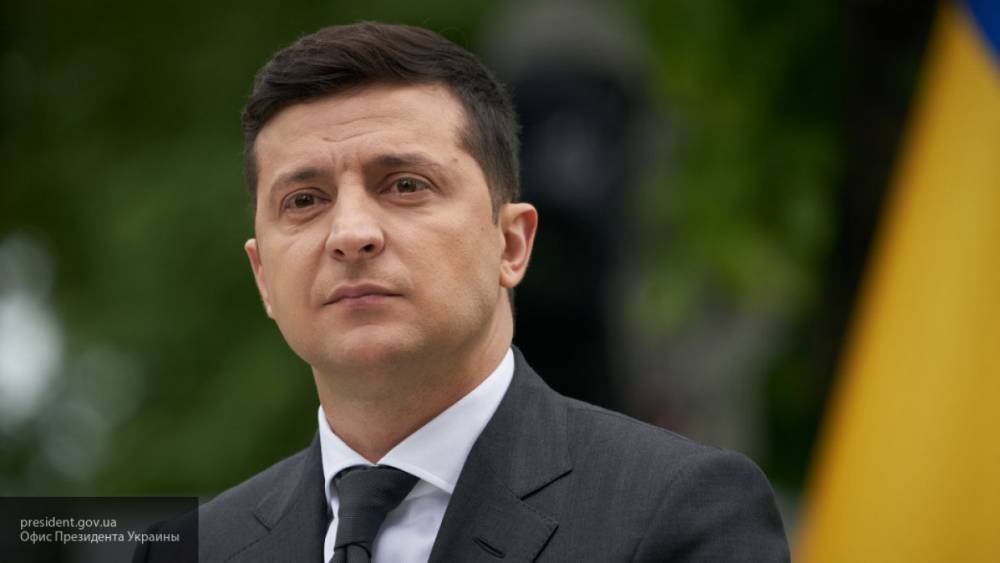 Владимир Зеленский - Зеленский приказал легализовать частные армии на Украине - politexpert.net - Украина