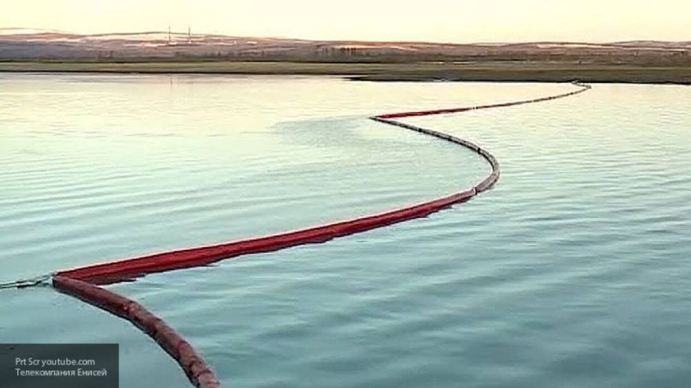 Более 700 тонн водонефтяной смеси собрано с места ЧП в Норильске - nation-news.ru - Норильск