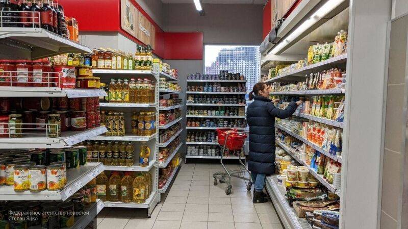 Павел Шапкин - Шапкин: в магазинах часто продают поддельную молочную продукцию - nation-news.ru - Россия