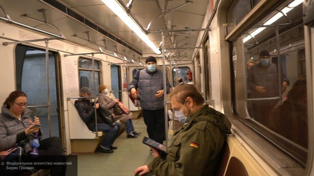 Анна Каренина - Московские власти назвали самые популярные среди пассажиров метро книги - nation-news.ru - Россия
