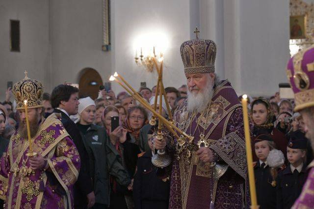 патриарх Кирилл - Александр Невский - Владимир Легойд - На Троицу патриарх Кирилл совершит литургию в подмосковном скиту - aif.ru - Москва - Россия - Московская обл. - Русь - Московская область