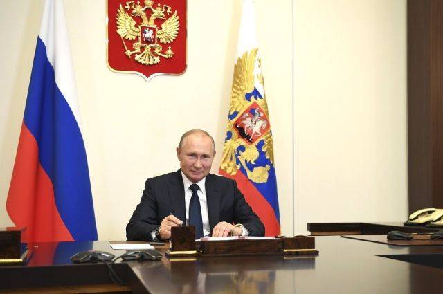 Владимир Путин - Елена Ямпольская - Сфера культуры должна получить стимул для развития после пандемии - Путин - aif.ru - Россия