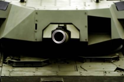 Денис Мантуров - На Украине рассказали о фотосессии российской «Арматы» в Сирии - lenta.ru - Россия - Сирия - Украина