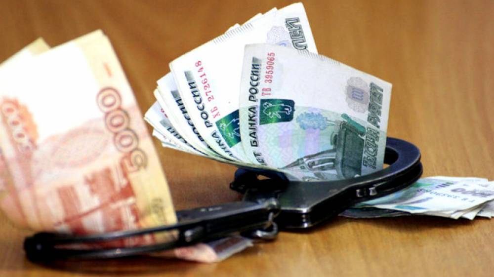 В Воронеже на пойманного на взятке замначальника отдела транспортной полиции завели дело - vestivrn.ru - Россия - Воронеж