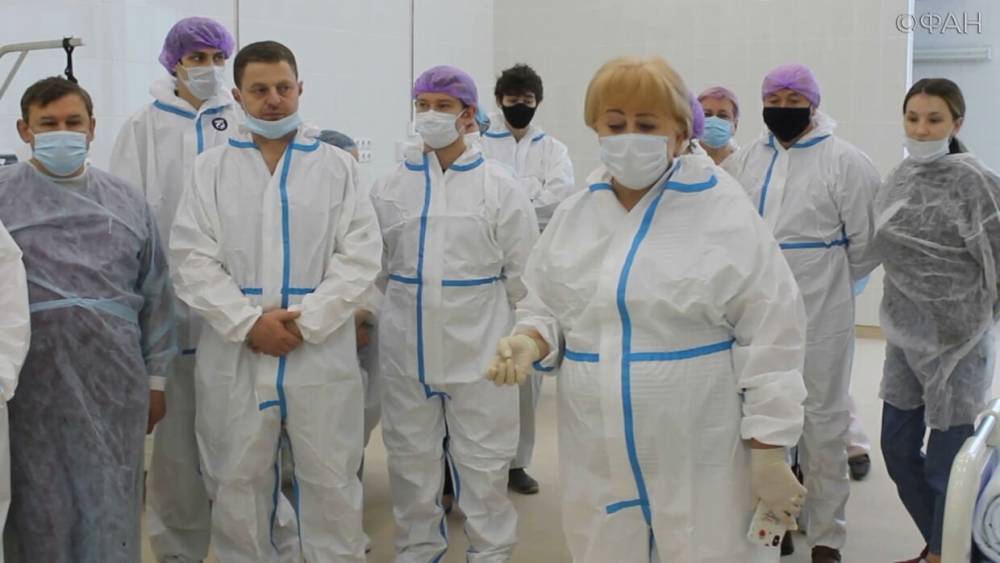 Виктор Золотов - Перепрофилированная под больницу для COVID-19 поликлиника приняла первых пациентов. - riafan.ru - Санкт-Петербург