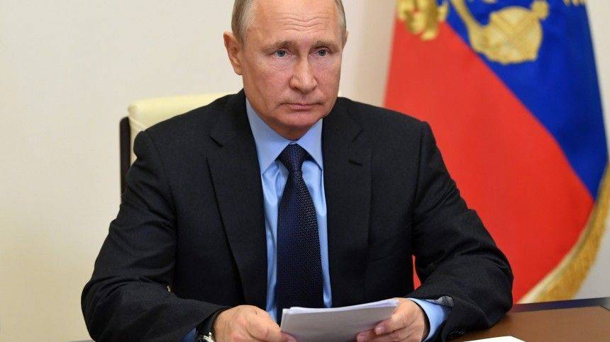 Владимир Путин - Валерий Гергиев - «Чтобы певцу петь, он должен дышать»: Путин о возможности летних концертов - 5-tv.ru - Россия