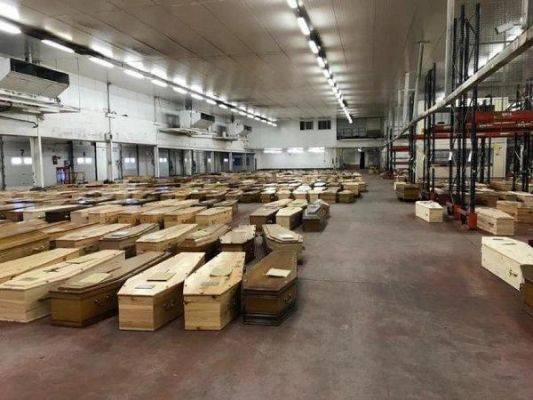 Под Парижем закрылся крупнейший морг для жертв коронавируса - eadaily.com - Франция - Париж