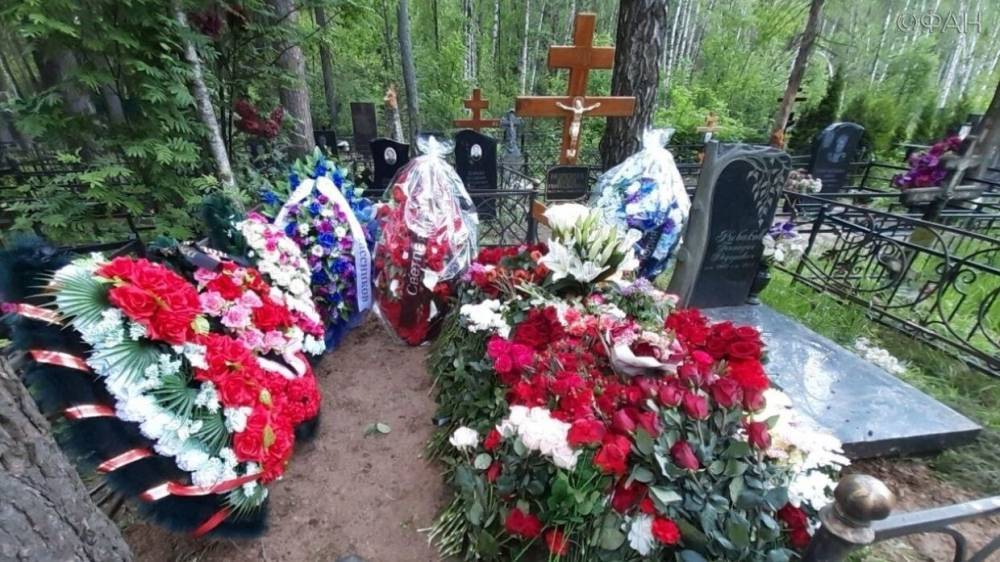 Андрей Норкин - Юлия Норкина - Норкин показал скончавшуюся супругу в гробу - riafan.ru - Москва