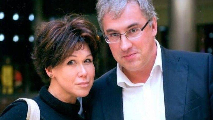 Андрей Норкин - «Сердце разрывается»: в сети поддержали Норкина, опубликовавшего фото с похорон жены - 5-tv.ru