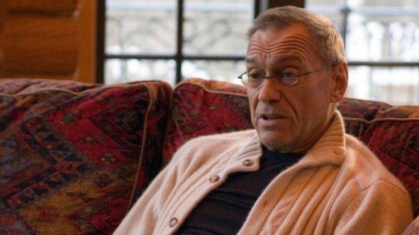 Андрей Кончаловский - А есть ли разница? Кончаловский объяснил, чем отличается эротика от порнографии - 5-tv.ru - РСФСР