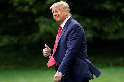 Дональд Трамп - Джордж Флойд - Трамп удивился небольшому числу протестующих в Вашингтоне - lenta.ru - США - Вашингтон