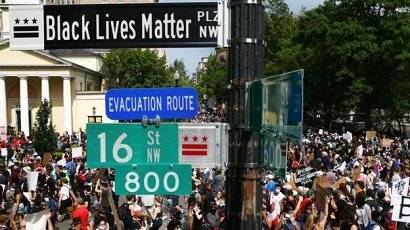 Дональд Трамп - Сотни тысяч демонстрантов провели мирные акции против расизма в Вашингтоне - news.am - США - Вашингтон - Нью-Йорк - Сан-Франциско - шт.Северная Каролина
