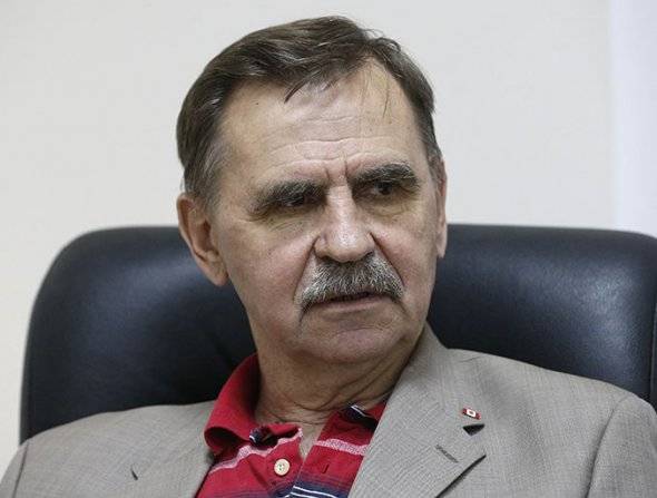 Украинские политолог признал, что на Донбассе идет гражданская война, но договариваться с республиками о мире не считает нужным - news-front.info - Россия - Украина - Донбасс