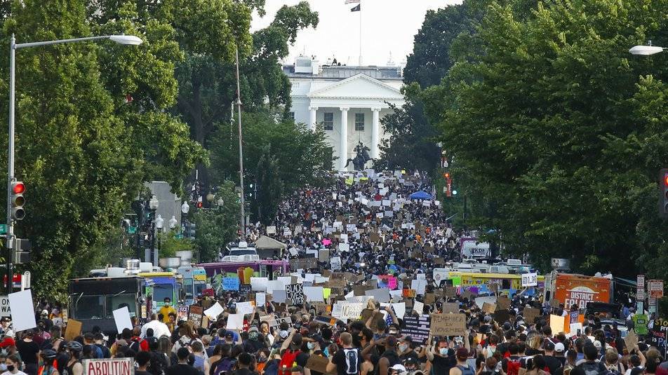 В США и Великобритании продолжаются масштабные акции протеста - inform-ua.info - США - Вашингтон - Англия - Лондон - Нью-Йорк - Washington