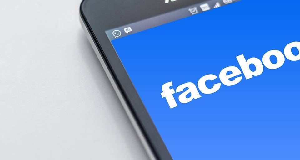 Facebook удаляет вирусную фотографию солдата ЦАХАЛ - isroe.co.il - Израиль - Тунис