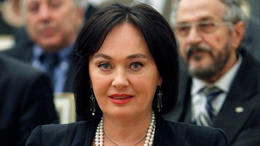 Лариса Гузеева - «Держите себя в руках, иначе заболеете»: Гузеева жестко пригрозила хейтерам - 5-tv.ru - Россия