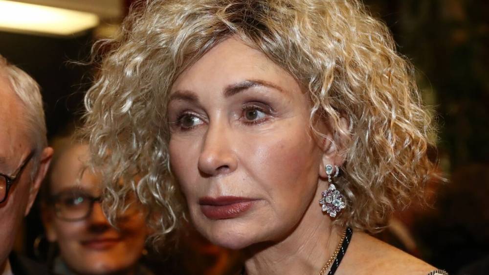 Татьяна Васильева - Алексей Панин - Михаил Кокшенов - Татьяна Васильева жестко осадила Панина, назвавшего Кокшенова «бездарным» - riafan.ru - Москва - Россия