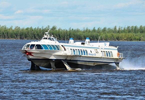 Власти приостановили речные рейсы с Ямала в ХМАО из-за пандемии COVID-19 - znak.com - Югра - Салехард - окр. Янао