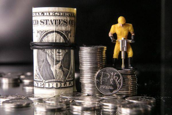 Александр Новак - Абдель Азиз - Цена нефти Brent преодолела $ 43 - eadaily.com - Россия - Саудовская Аравия
