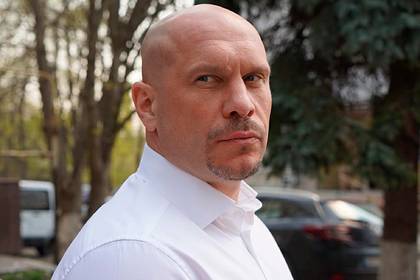 Илья Кива - Джордж Флойд - Проспект Бандеры в Киеве предложили переименовать в честь Джорджа Флойда - lenta.ru - США - Украина - Киев - Миннеаполис