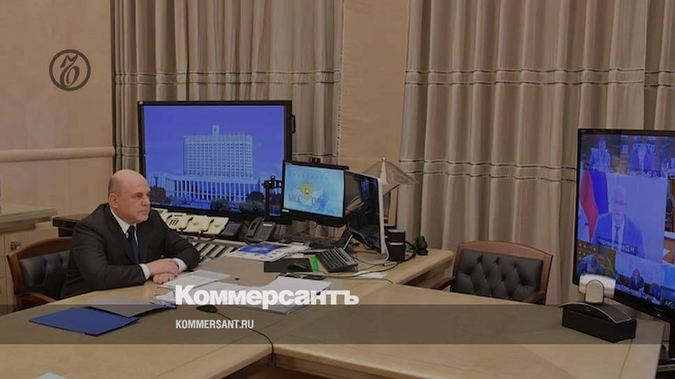 Михаил Мишустин - Россиянам разрешили поездки за границу на работу, учебу и лечение - kommersant.ru - Россия