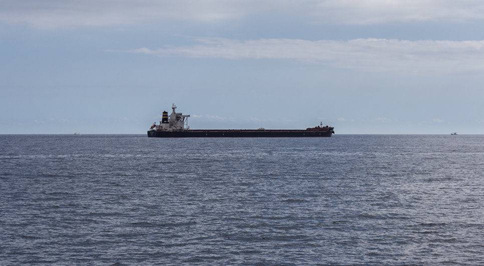 Карантин заблокировал в мире на суднах 150 тысяч моряков - inform-ua.info