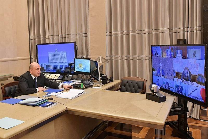 Михаил Мишустин - Правительство упростило правила выезда и въезда в Россию - pravdoryb.info - Россия