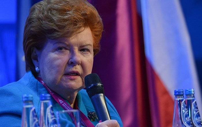 Взрывчатка, гамбургеры и злодейски подпиленная сосна: как угрожали лидерам Латвии - lv.sputniknews.ru - Рига - Латвия