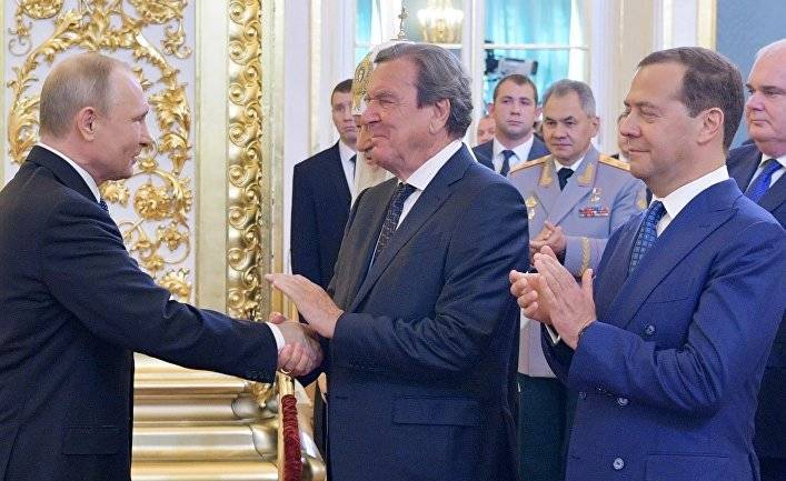 Владимир Путин - Экс-канцлер Германии переизбран главой совета директоров “Роснефти” - ghall.com.ua - Россия - Германия