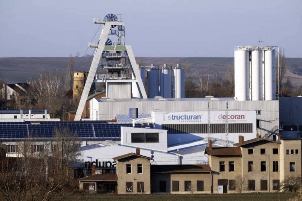 Яцек Сасин - Польша закроет 12 угольных шахт из-за вспышки COVID-19 - vkcyprus.com - Польша